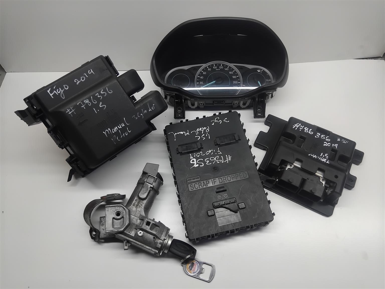 ford figo 2019 lock set - Private Seller