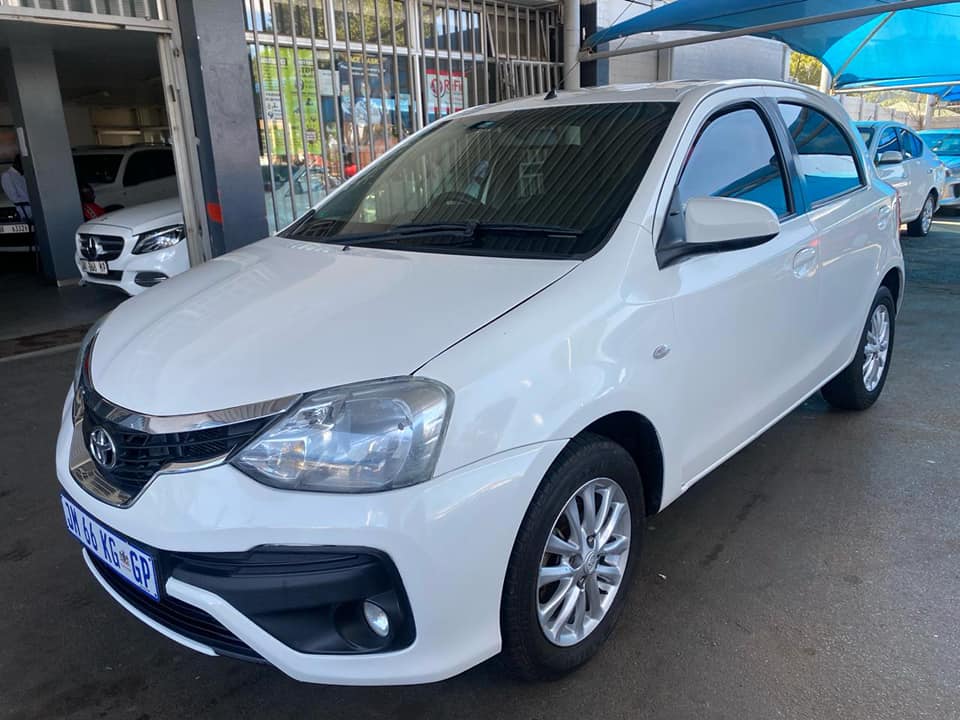 2020 TOYOTA ETIOS 1.5 SPRINT HATCHBACK MANUAL