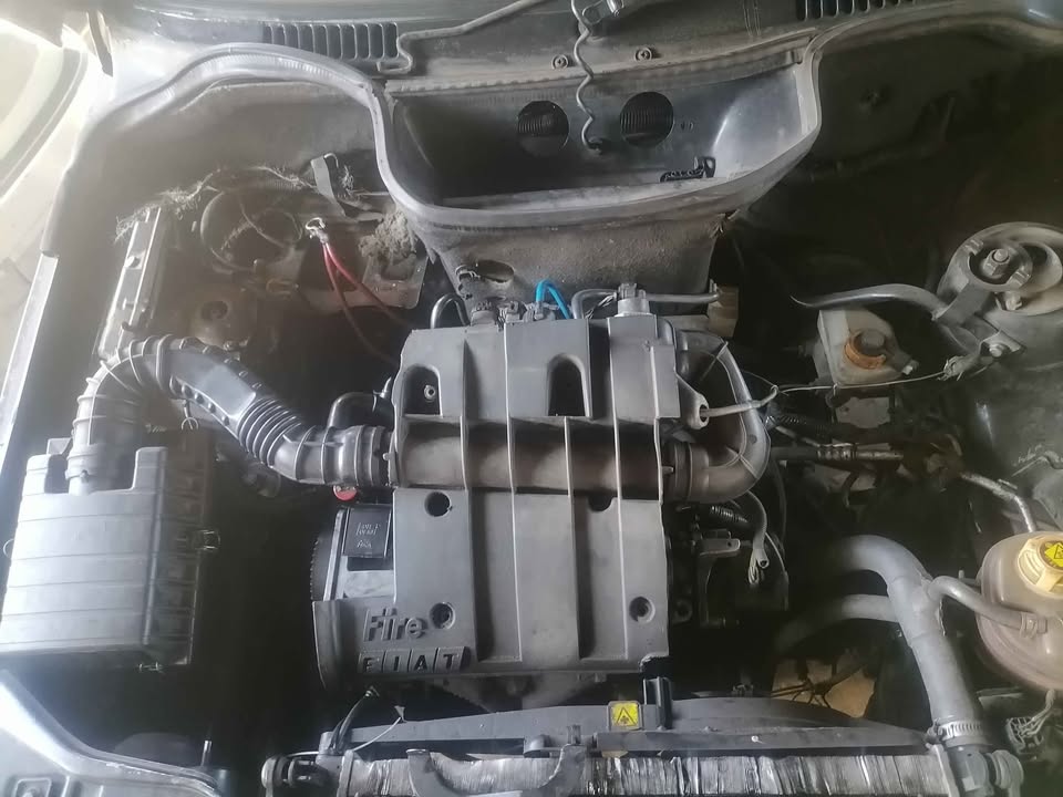 Fiat Uno 1.3 fire facelift stripping for spares