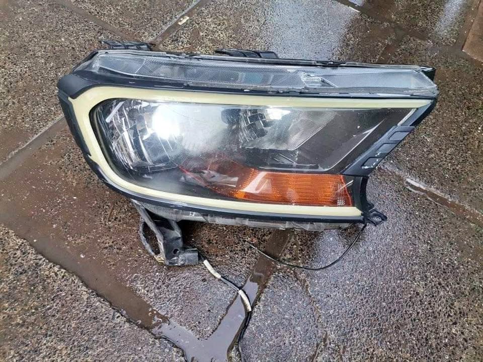 Ford Ranger T7 Headlight R Used Auto Body Spare Parts At Sema Spare Center. - Private Seller Ford Ranger T7 Headlight R Used Auto Body Spare Parts At Sema Spare Center. - Private Seller