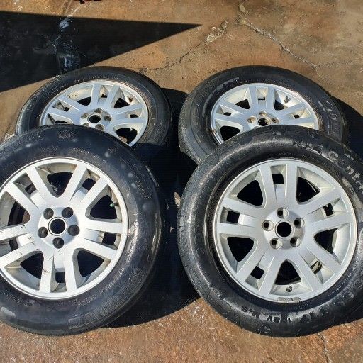 Land rover freelander 2 rims and tyres Land rover freelander 2 rims and tyres