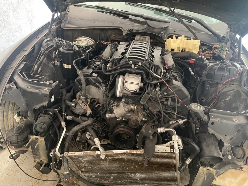 BMW 650ci 4.8 liter V8 engine and gearbox for sale
