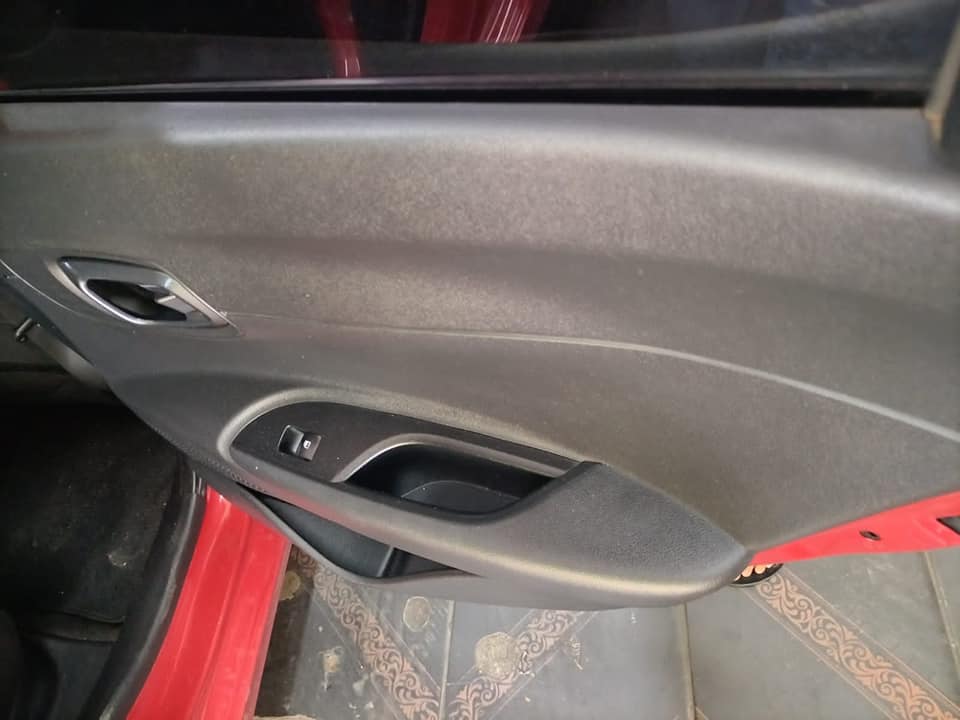 2023 Hyundai i20 1.0 Maroon, Service book, reverse sensor and reverse camera, Manual, Petrol