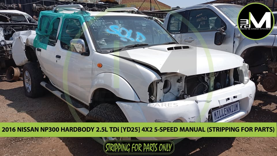 2016 Nissan NP300 Hardbody 2.5 TDi BASE 4x2 double Cab (STRIPPING FOR PARTS)
