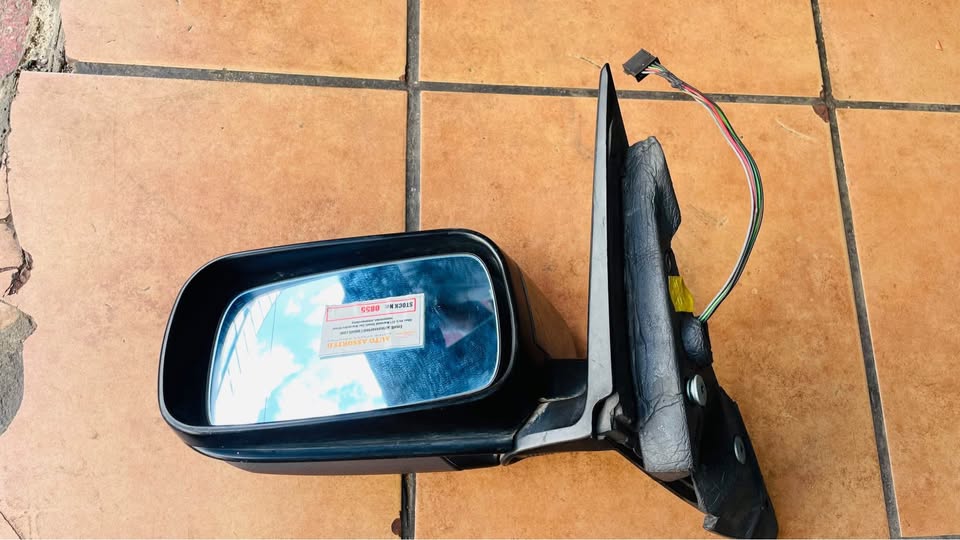BMW E46 side mirror - Private Seller BMW E46 side mirror - Private Seller