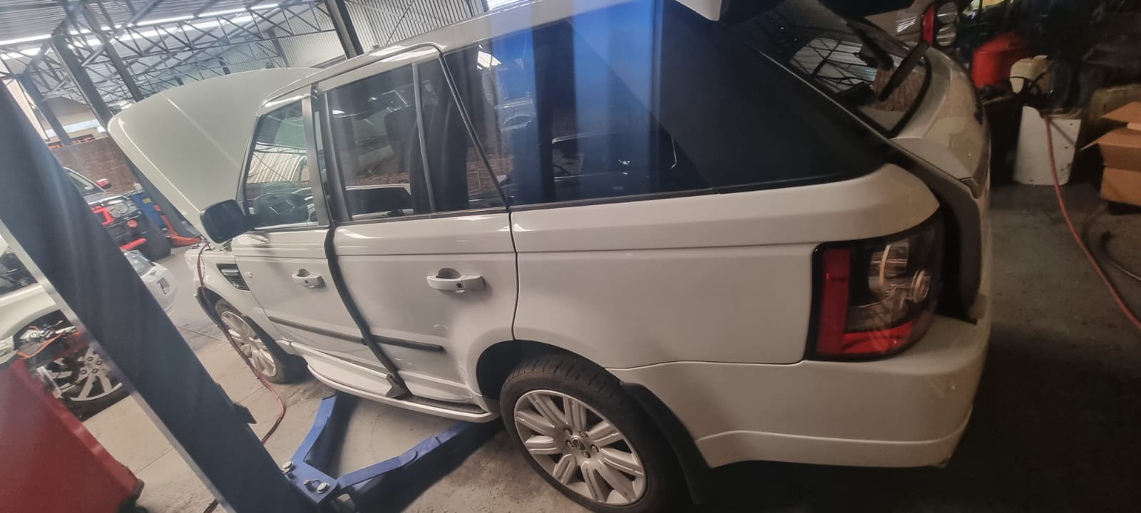 2012 Range Rover Sport 5.0 V8 S/C AutoBiography Stripping for Spares - Private Seller 2012 Range Rover Sport 5.0 V8 S/C AutoBiography Stripping for Spares - Private Seller