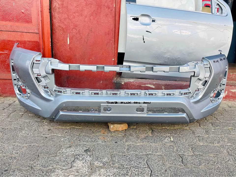 Toyota Hilux GD6 BUMPER 2021 - Private Seller Toyota Hilux GD6 BUMPER 2021 - Private Seller
