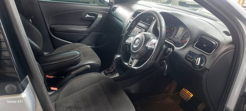 Volkwogen Polo6 GTI 1.4 Dsg Comfortline Automatic petrol
