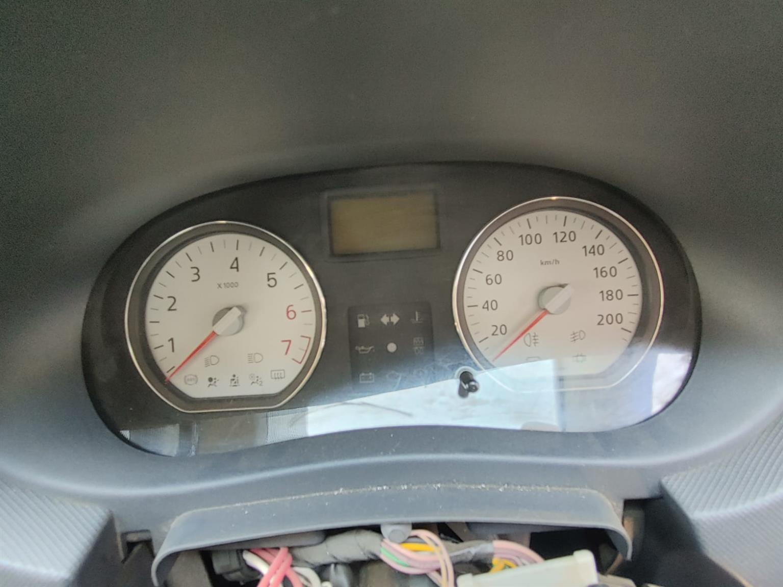 RENAULT SANDERO CLUSTER FOR SALE - Private Seller RENAULT SANDERO CLUSTER FOR SALE - Private Seller