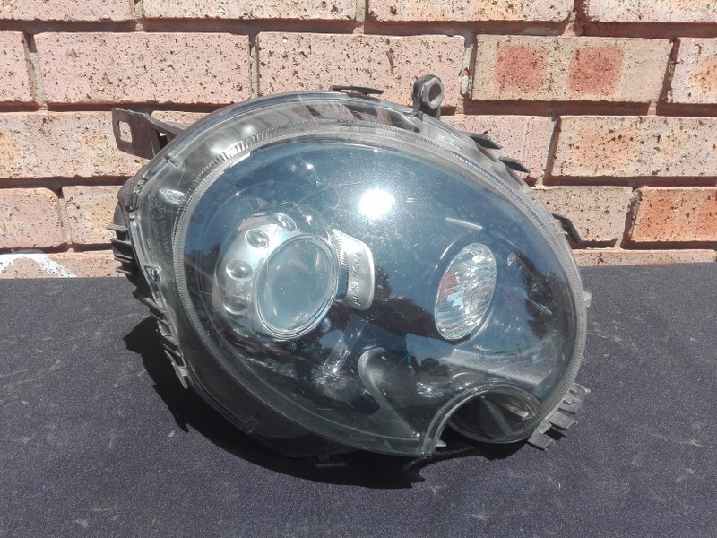 Mini Cooper R56 Bi Xenon Left Headlight Junk Mail
