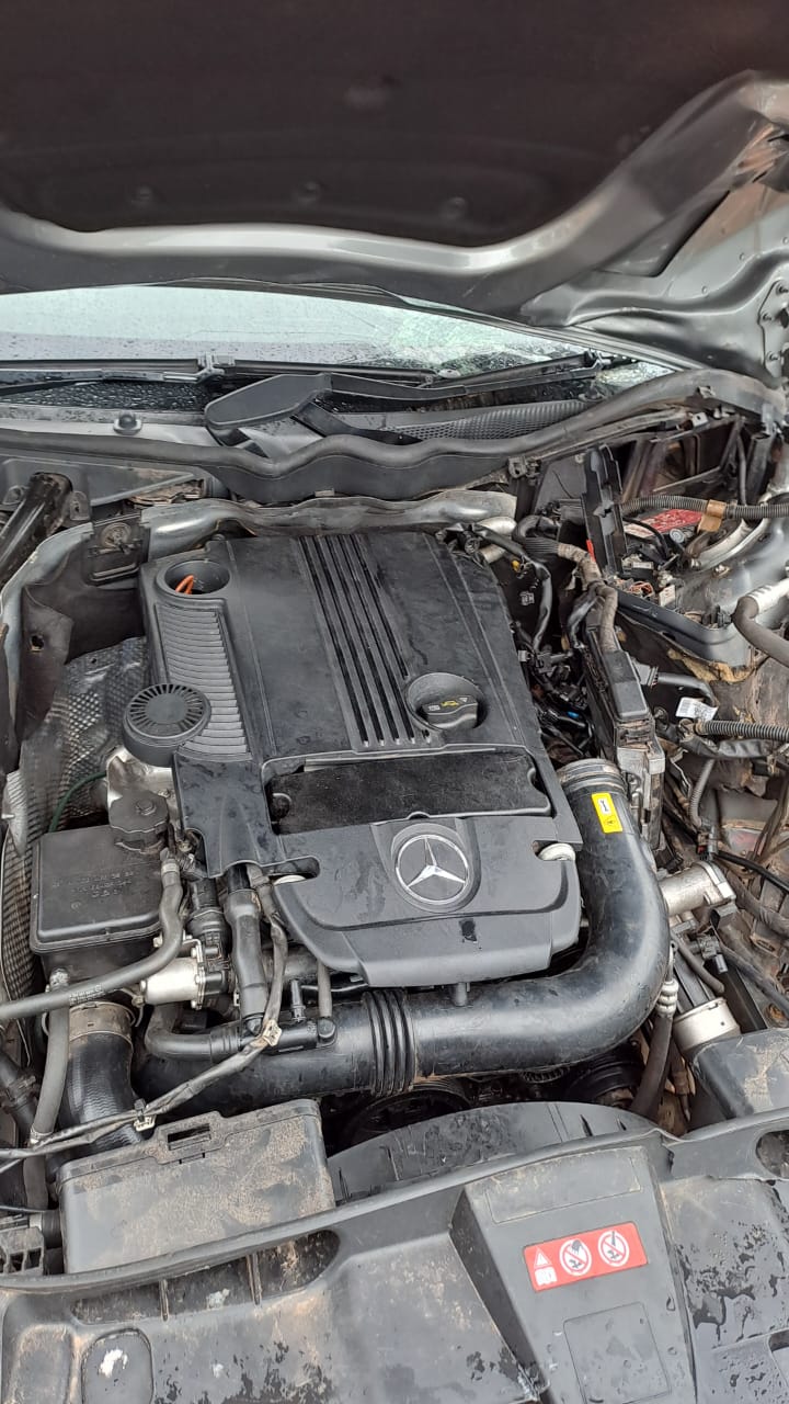 W212 E200 cgi stripping for parts - Private Seller