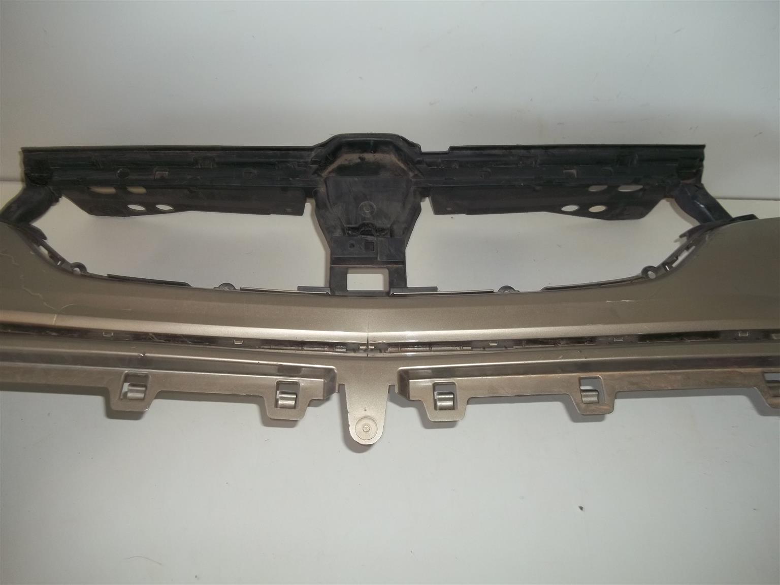Renault Duster front bumper - Private Seller Renault Duster front bumper - Private Seller