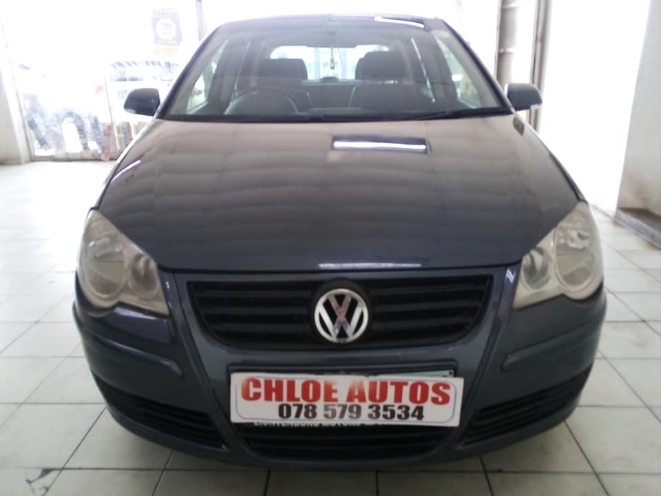2010 VW POLO BUTJWA 1.6 MANUAL PETROL GREY 82000KM
