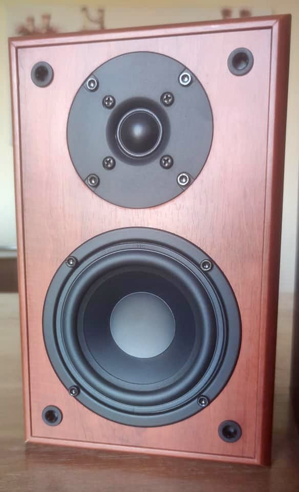 AR small bookshelf speakers AR small bookshelf speakers