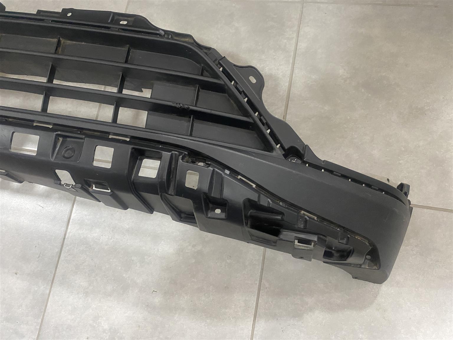 2025 SUZUKI FRONX FRONT BUMPER LOWER GRILLE FOR SALE. IN PRISTINE CONDITION - Private Seller 2025 SUZUKI FRONX FRONT BUMPER LOWER GRILLE FOR SALE. IN PRISTINE CONDITION - Private Seller