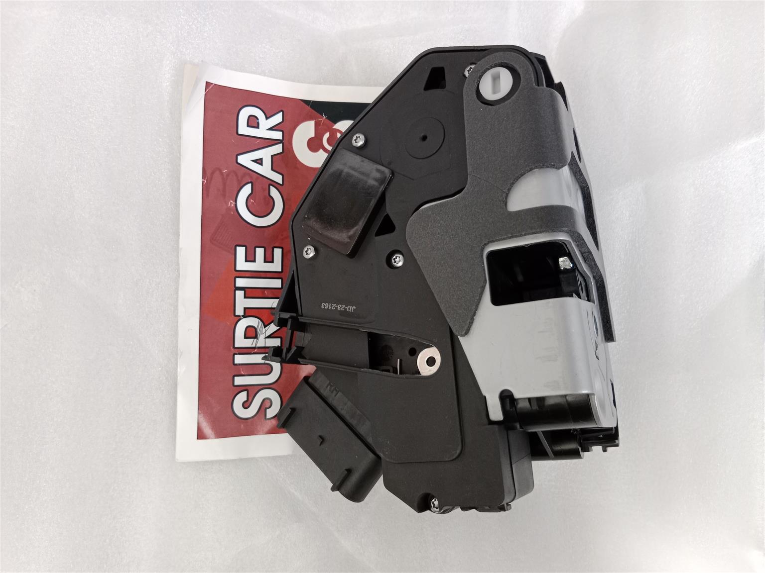 Ford Ranger electronic door locking mechanism for sale - Private Seller Ford Ranger electronic door locking mechanism for sale - Private Seller