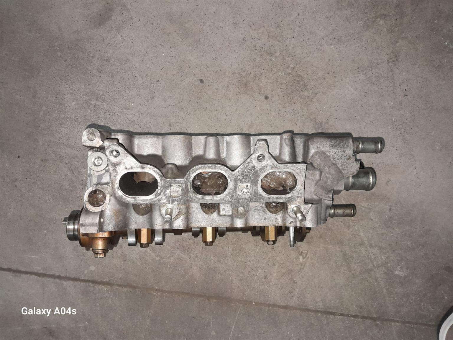 TOYOTA YARIS 1.0L CYLINDER HEAD FOR SALE - Private Seller