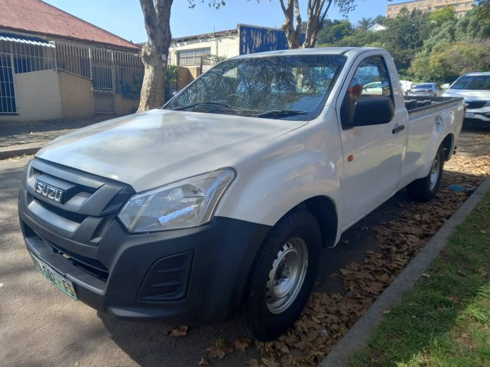 2019 ISUZU KB250 DMAX SINGLE CAB DIESEL, MANUAL, WHITE, 77000KMS
