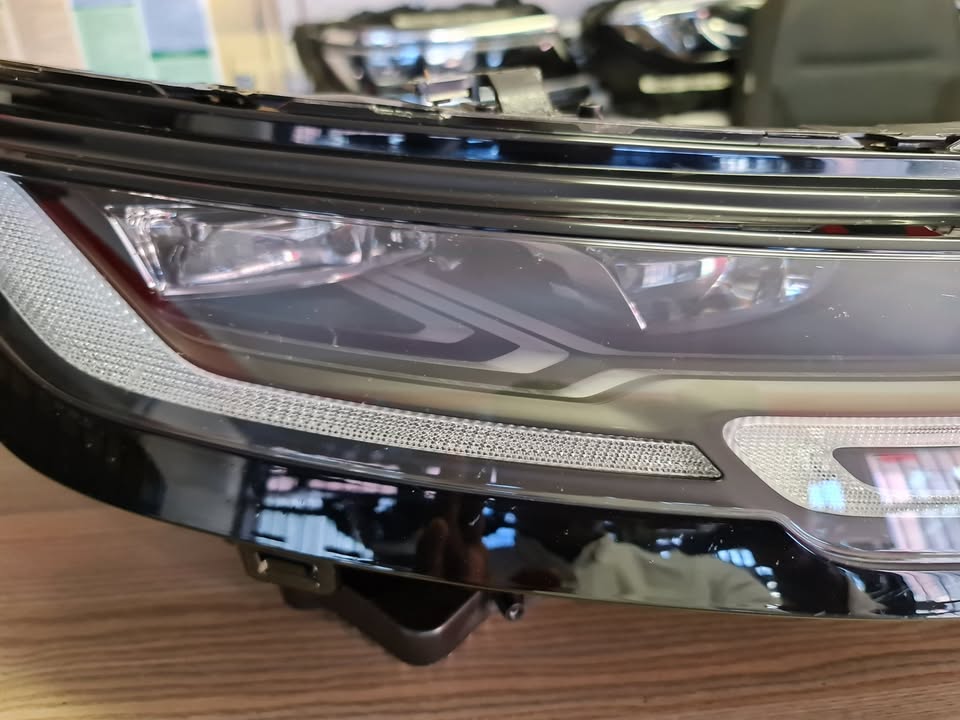 2021 LAND ROVER EVOQUE LED HEADLIGHT FOR SALE SUPER - Private Seller 2021 LAND ROVER EVOQUE LED HEADLIGHT FOR SALE SUPER - Private Seller