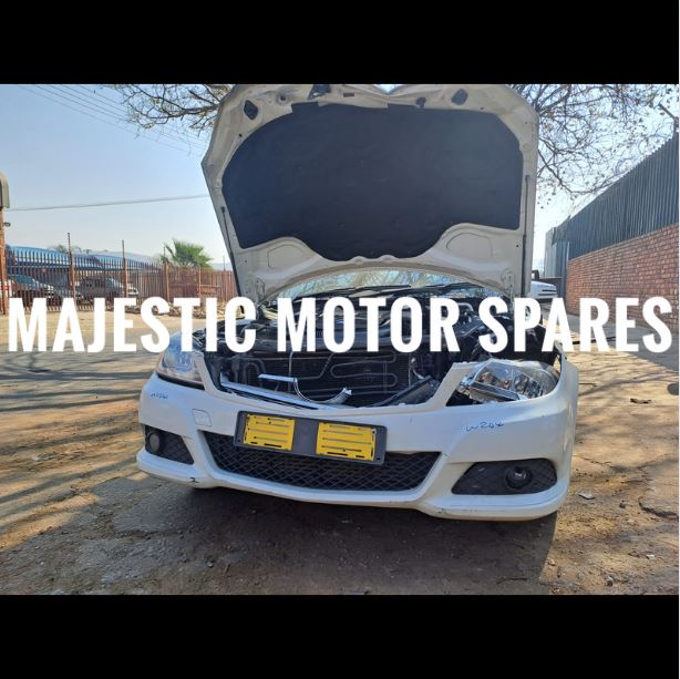 Mercedes benz C180 W204 spares for sale - Private Seller Mercedes benz C180 W204 spares for sale - Private Seller