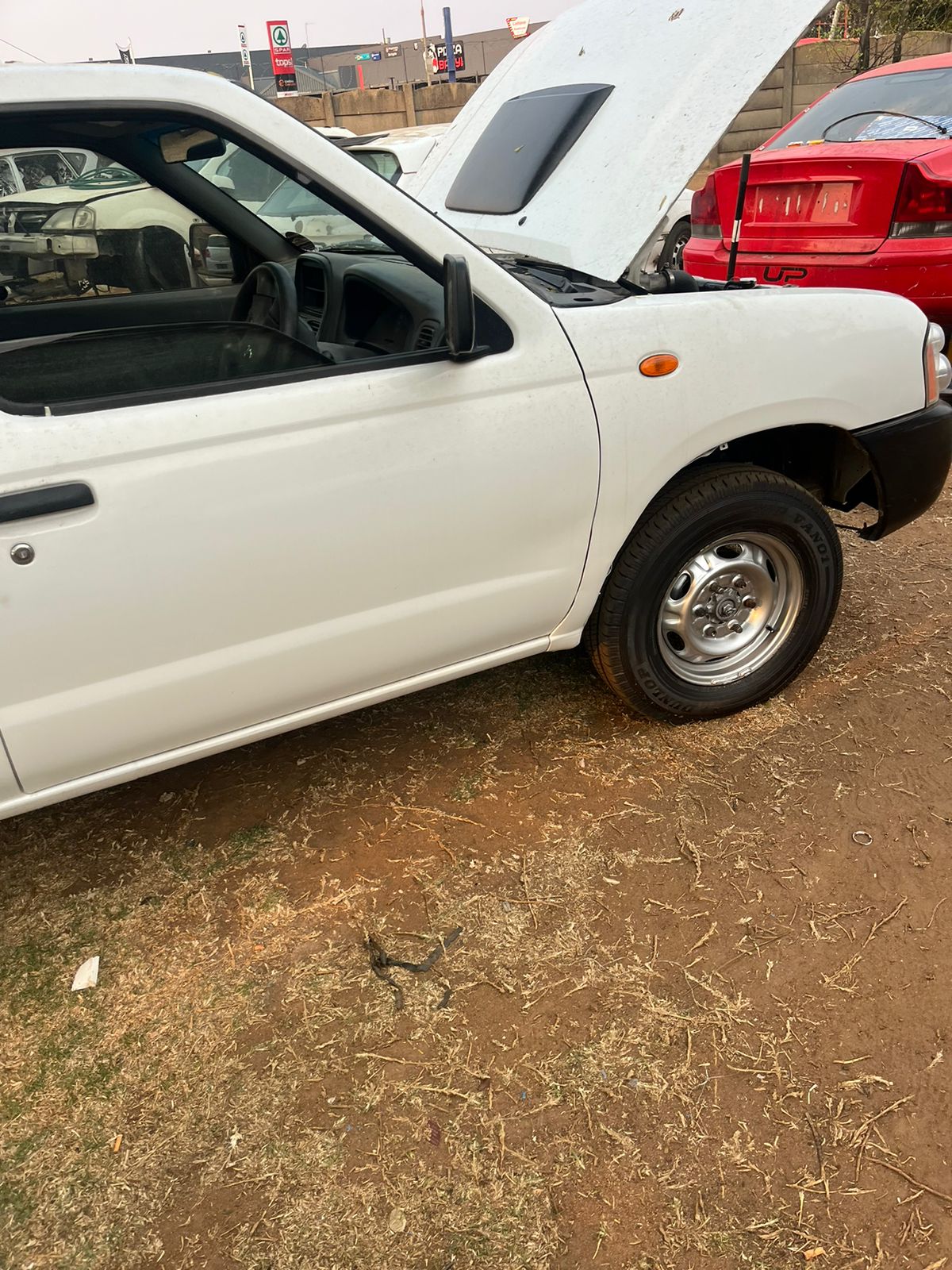 2019 Nissan Np300,YD25 engine,141561km. - Private Seller 2019 Nissan Np300,YD25 engine,141561km. - Private Seller