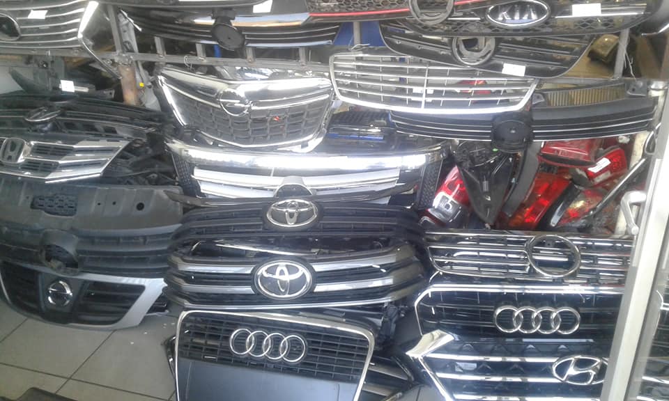 Audi Mercedes  Bmw grills - Private Seller