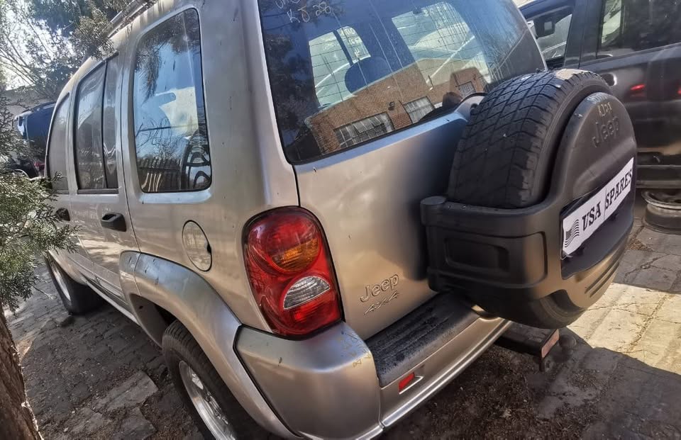 Second-Hand Jeep Cherokee KJ Spare Parts For Sale - Private Seller Second-Hand Jeep Cherokee KJ Spare Parts For Sale - Private Seller