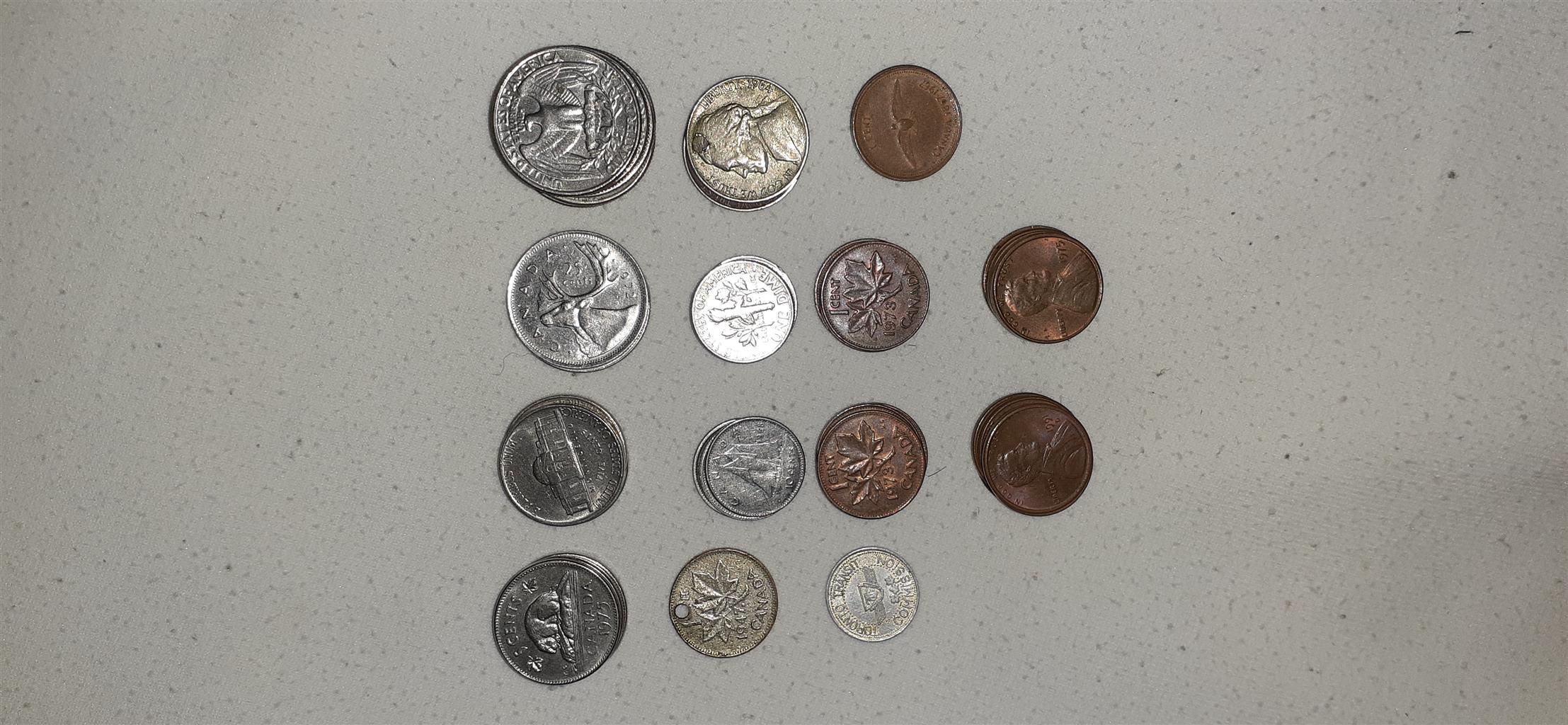 Hi selling my old coins and notes