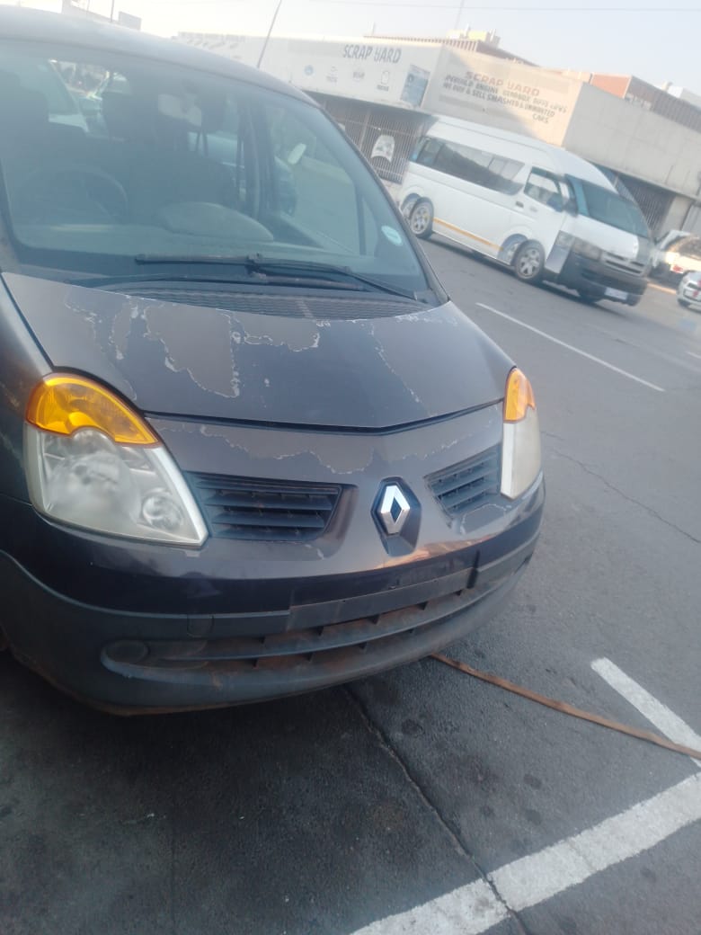 RENAULT MODUS STRIPPING FOR PARTS - Private Seller RENAULT MODUS STRIPPING FOR PARTS - Private Seller