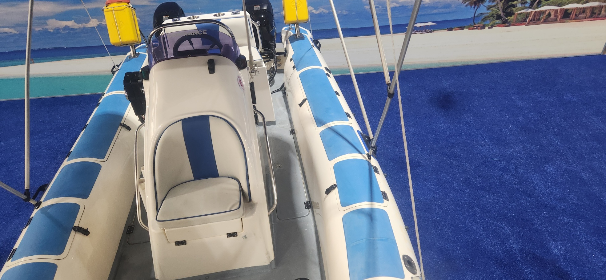 UNIQUE 575 RTB ON TRAILER 2 X 50 HP SUZUKI 4 STROKES