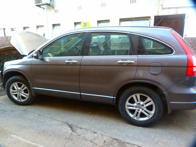 STRIPPING Honda CRV 2.4 VTEC Elegance AT - 2011 - Private Seller STRIPPING Honda CRV 2.4 VTEC Elegance AT - 2011 - Private Seller