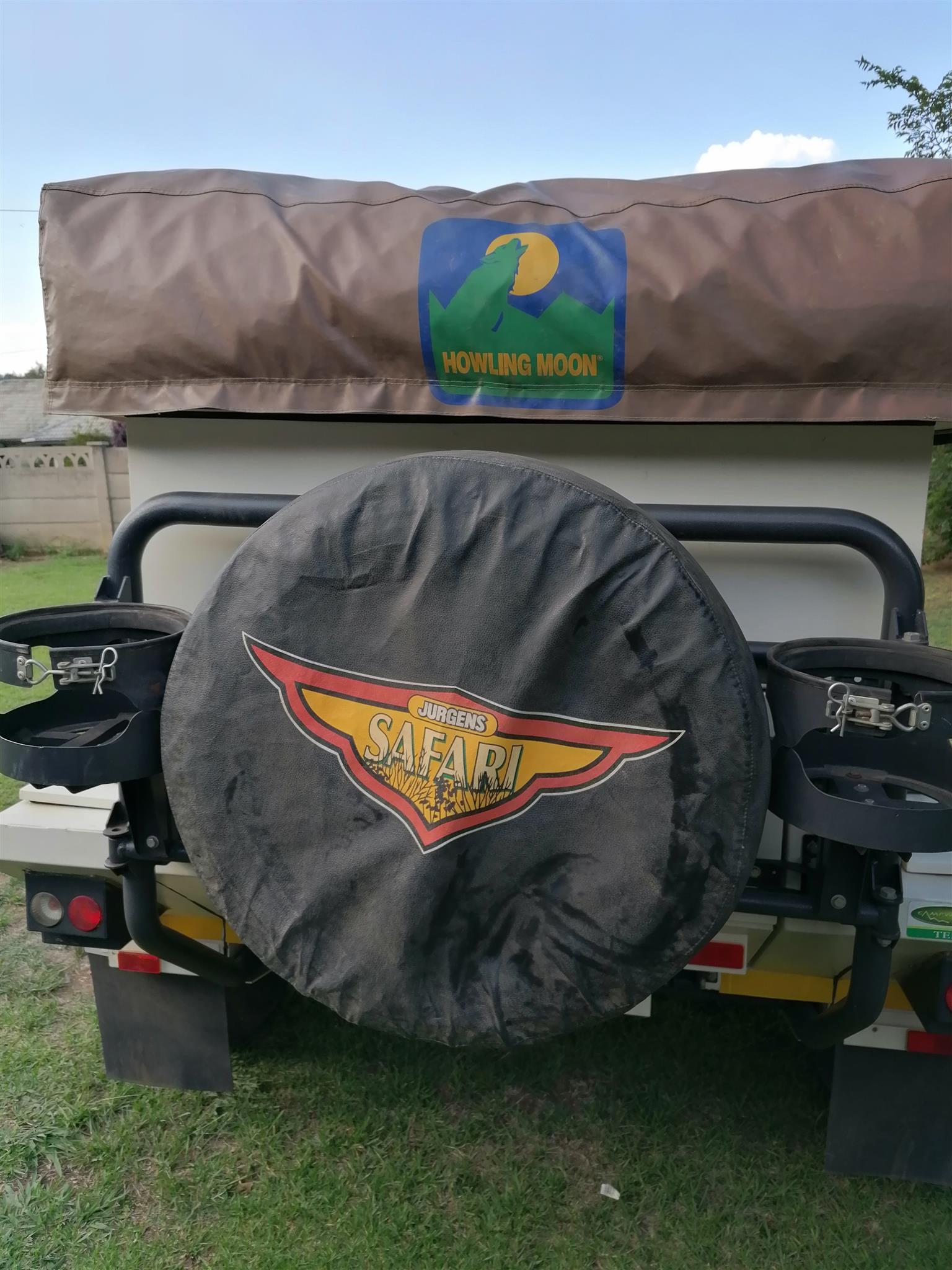 XT140 in excellent condition with Howling moon tent, complete with side panels.