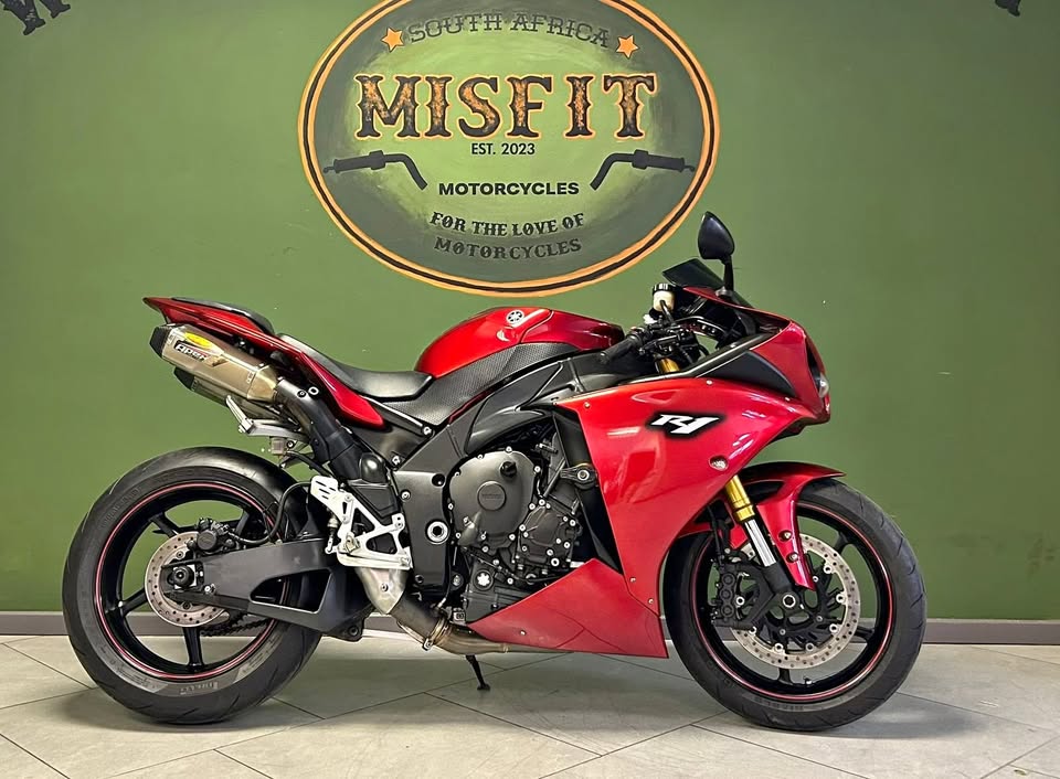 2011 Yamaha R-1 - Private Seller 2011 Yamaha R-1 - Private Seller