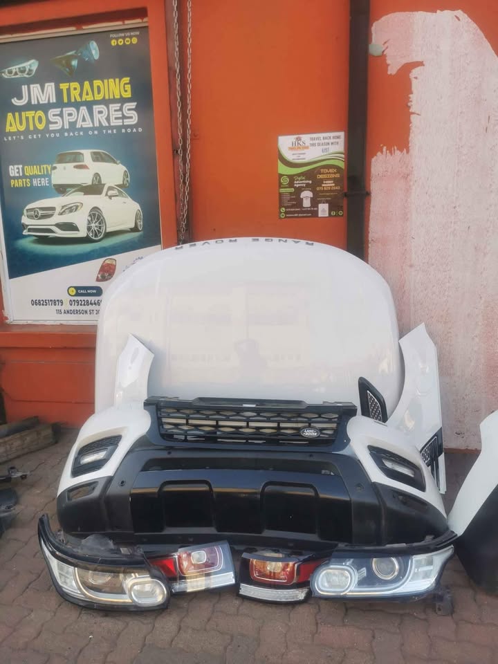 Range Rover sport 2019 front spares - Private Seller