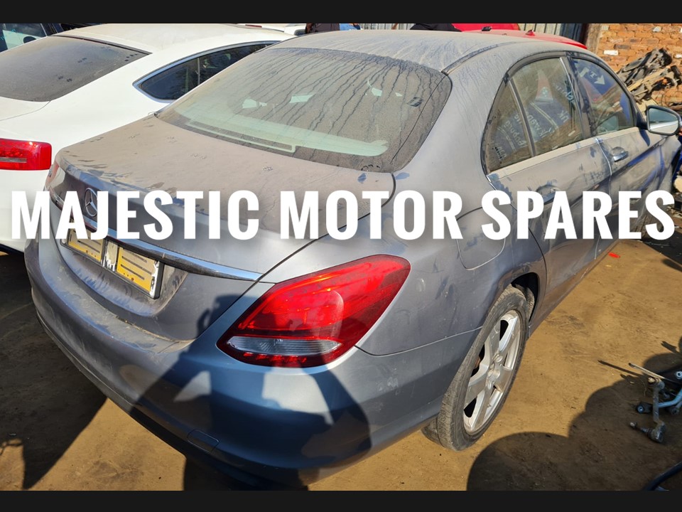 Mercedes benz C180 gold spares