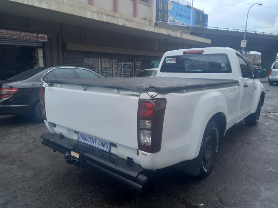 2017 ISUZU KB 2.5, MANUAL, SINGLE CAB, WHITE COLOR, MILEAGE 85000