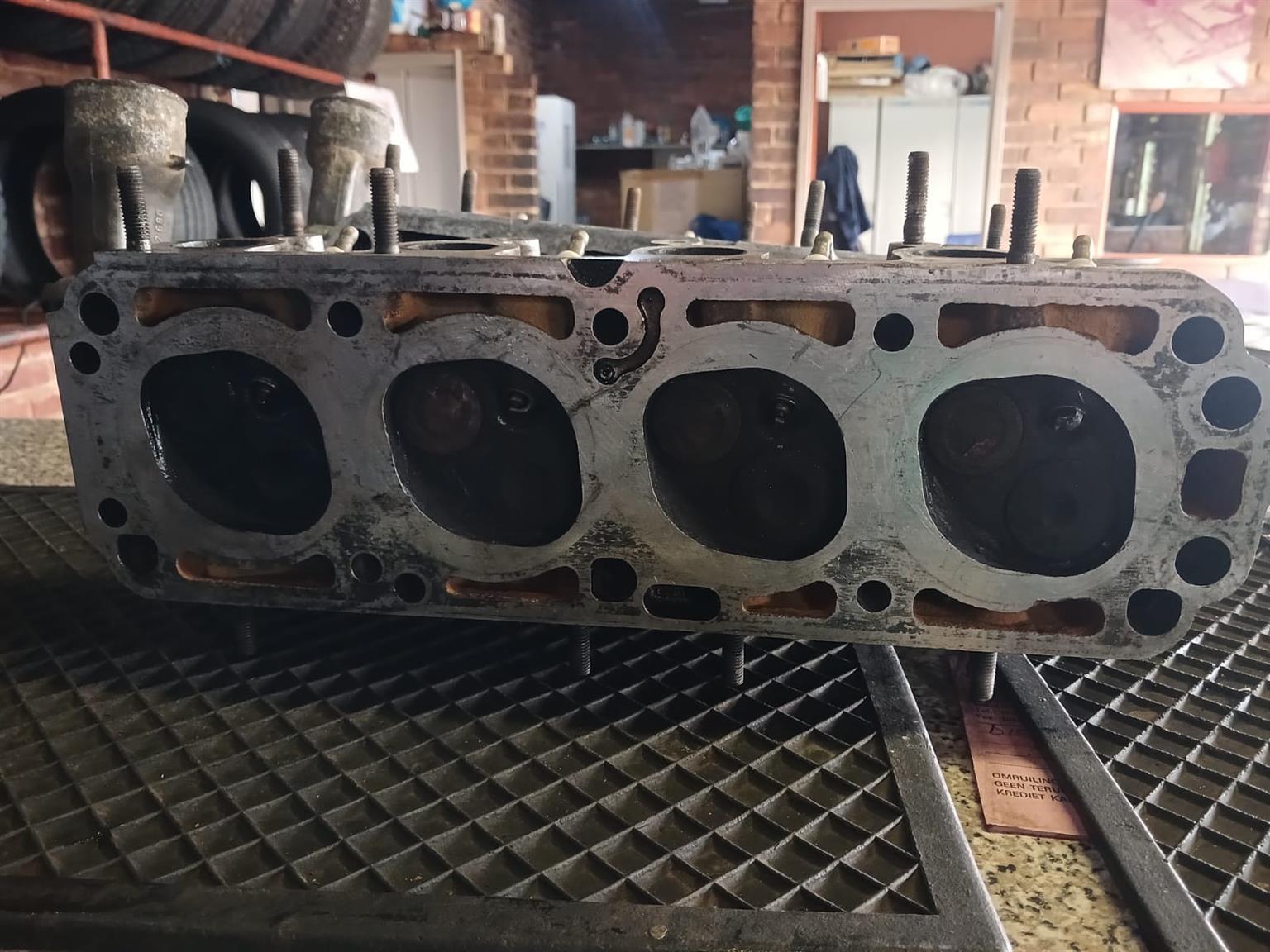OPEL 1.3 CARBURETTOR CYLINDERHEAD FOR SALE - Private Seller