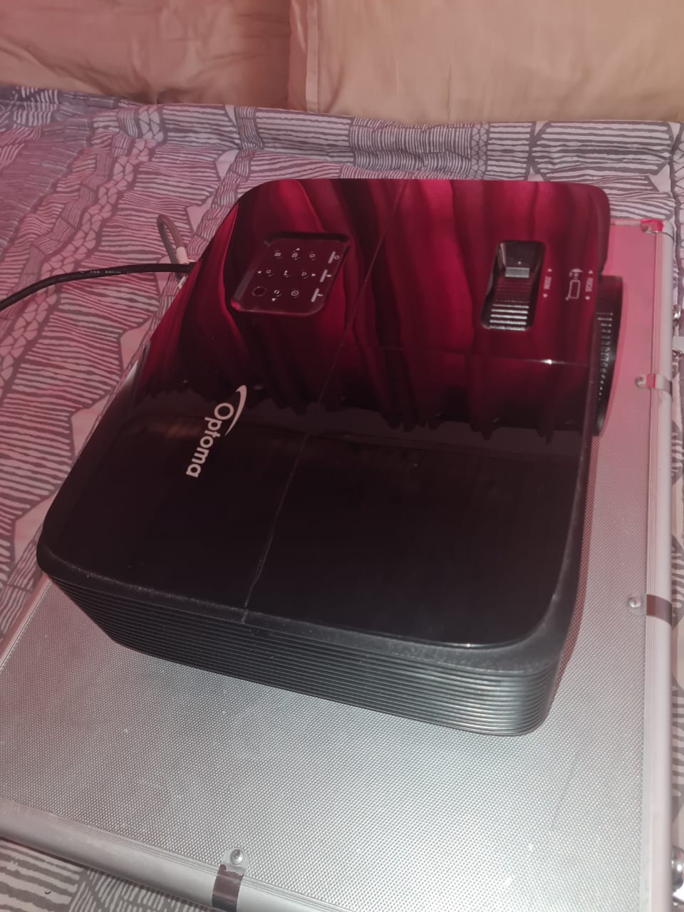 Optoma W335E DLP Projector - Excellent Condition - R4,900 Elevate your viewing
