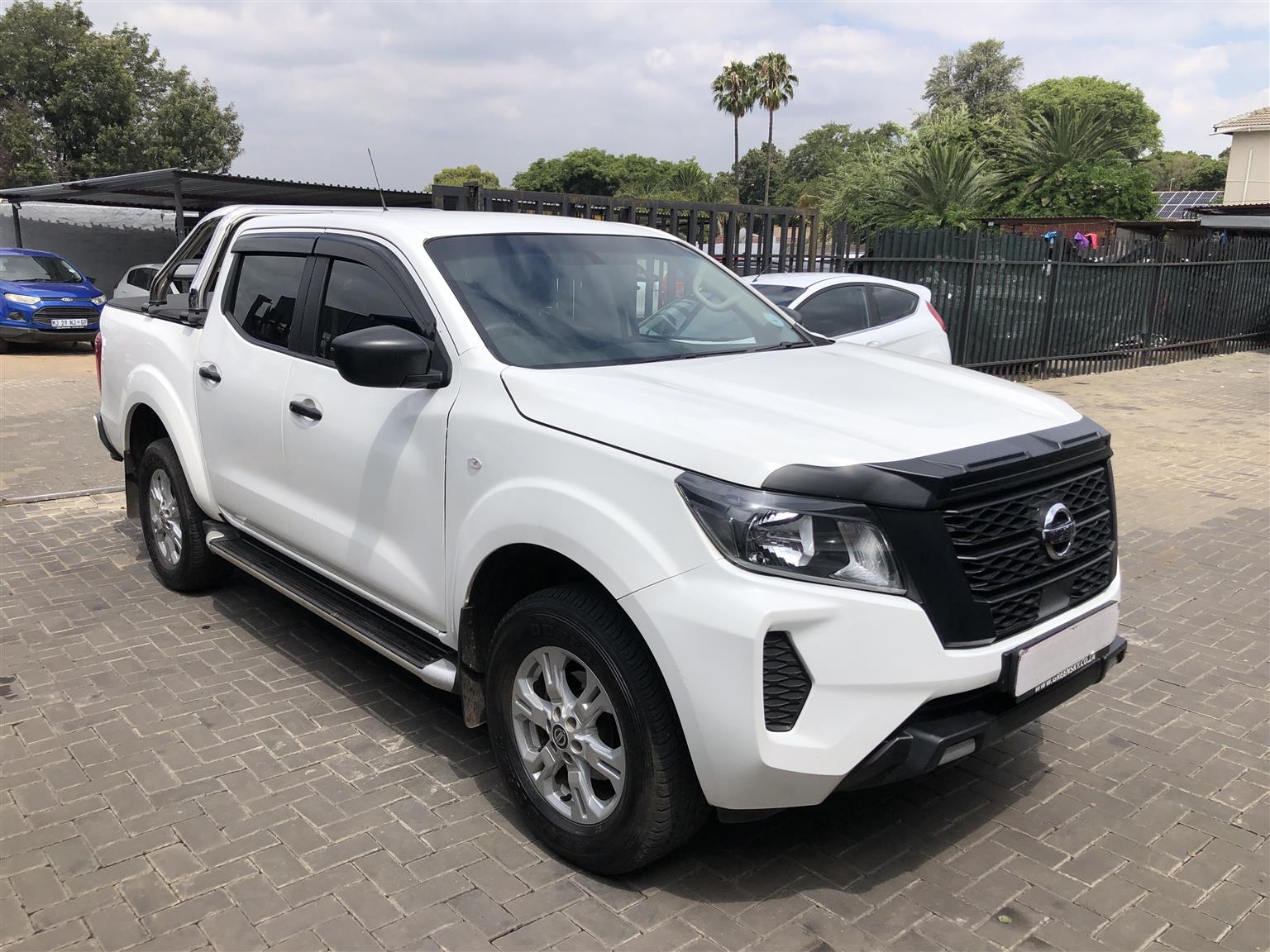 Used 2024 Nissan Navara 2.5dCi double cab titanium - Private Seller Used 2024 Nissan Navara 2.5dCi double cab titanium - Private Seller