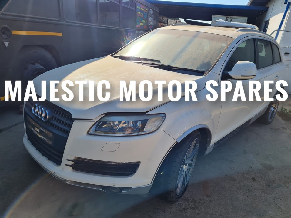 MAJ3022 – 2010 Audi Q7 white parts for sale - Private Seller MAJ3022 – 2010 Audi Q7 white parts for sale - Private Seller