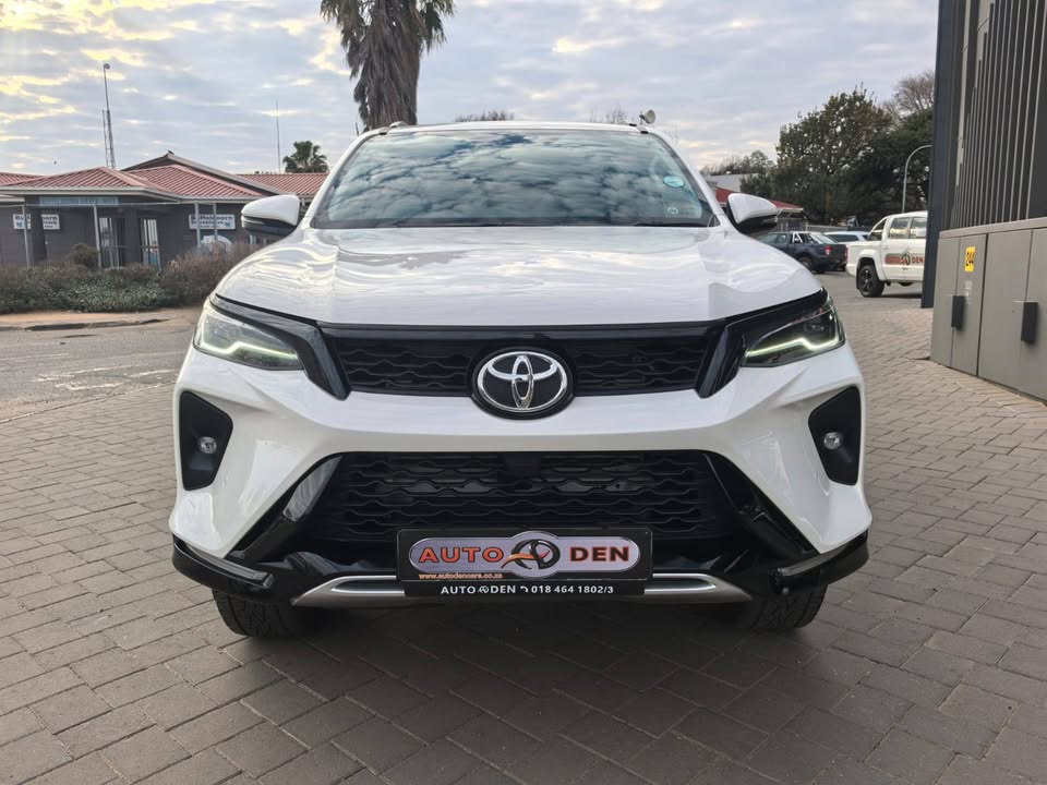 2023 Toyota Fortuner 2.4 GD6 Manual
