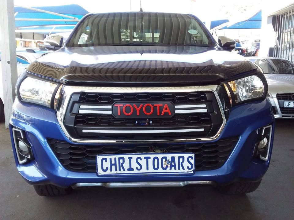 2016 Toyota Hilux GD6 Extra cab manual 2016