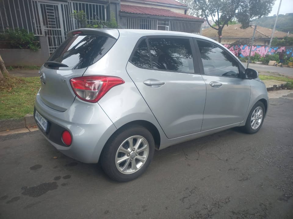 2019 Hyundai i10 GRAND 1.2 PETROL, MANUAL, Silver Color, Mileage 56000kms