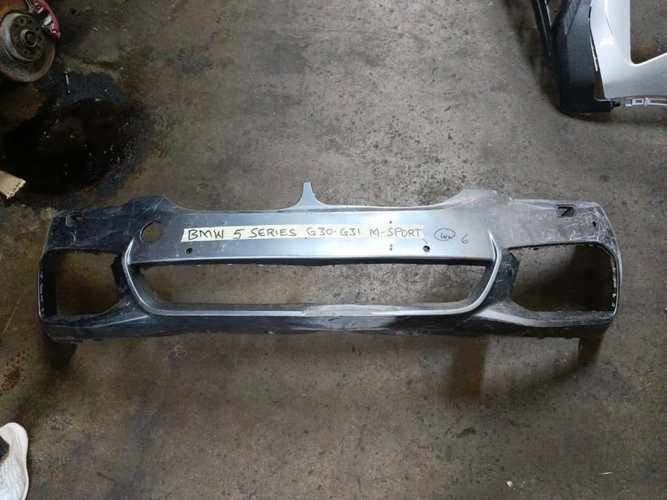Bmw 5 series G30-G31 M Sport Front bumper - Private Seller