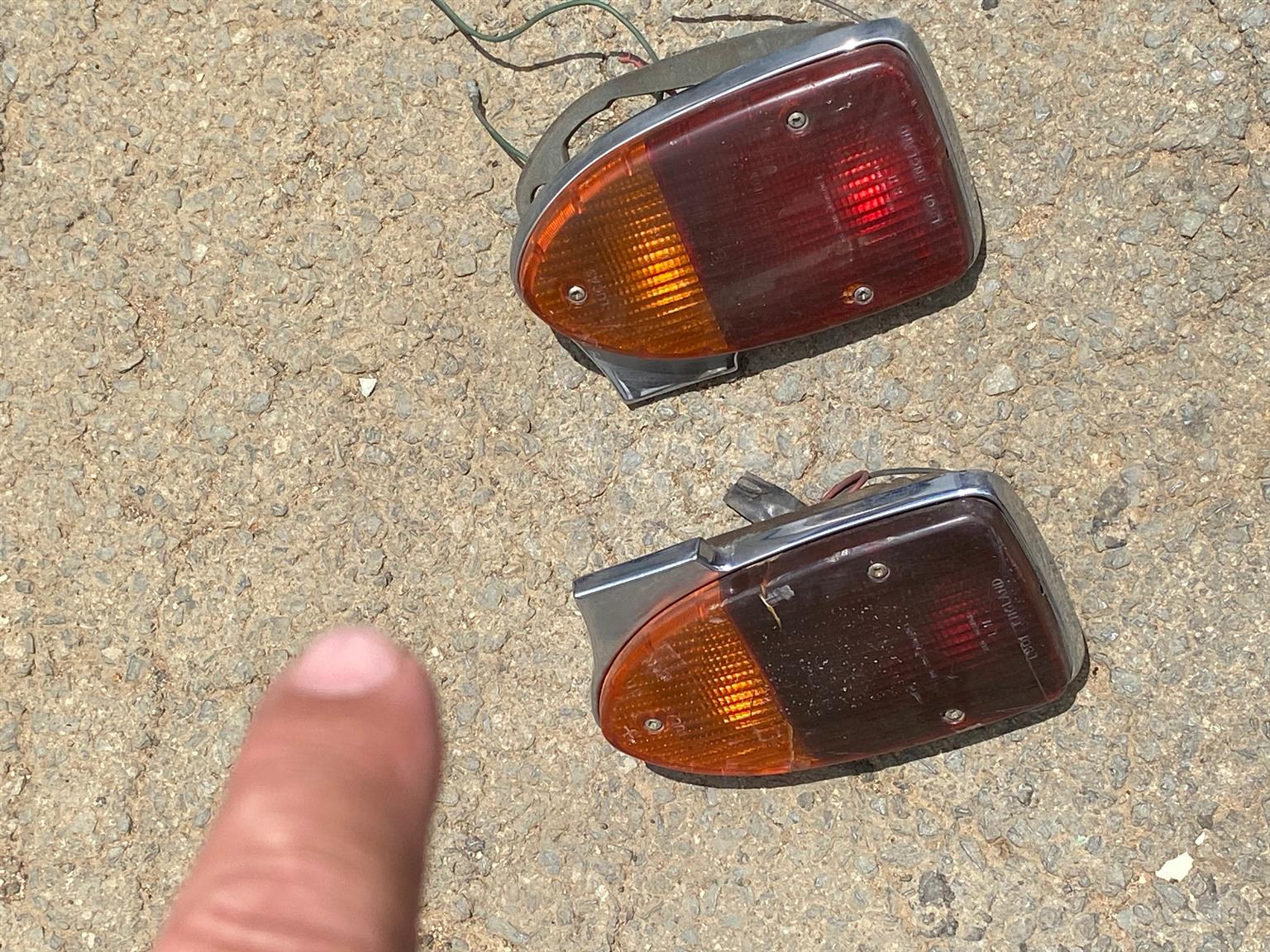Jaguar XJ6 Daimler series 2 & 3 Tail Light set. - Private Seller Jaguar XJ6 Daimler series 2 & 3 Tail Light set. - Private Seller
