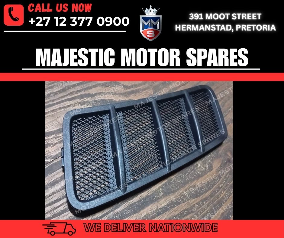 Mercedes-Benz W166 Bonnet Grille for Sale – Brand New! - Private Seller Mercedes-Benz W166 Bonnet Grille for Sale – Brand New! - Private Seller