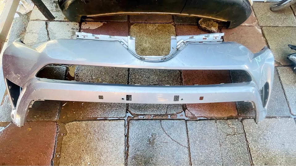 Toyota RAV4 bumper 2016/18 - Private Seller Toyota RAV4 bumper 2016/18 - Private Seller