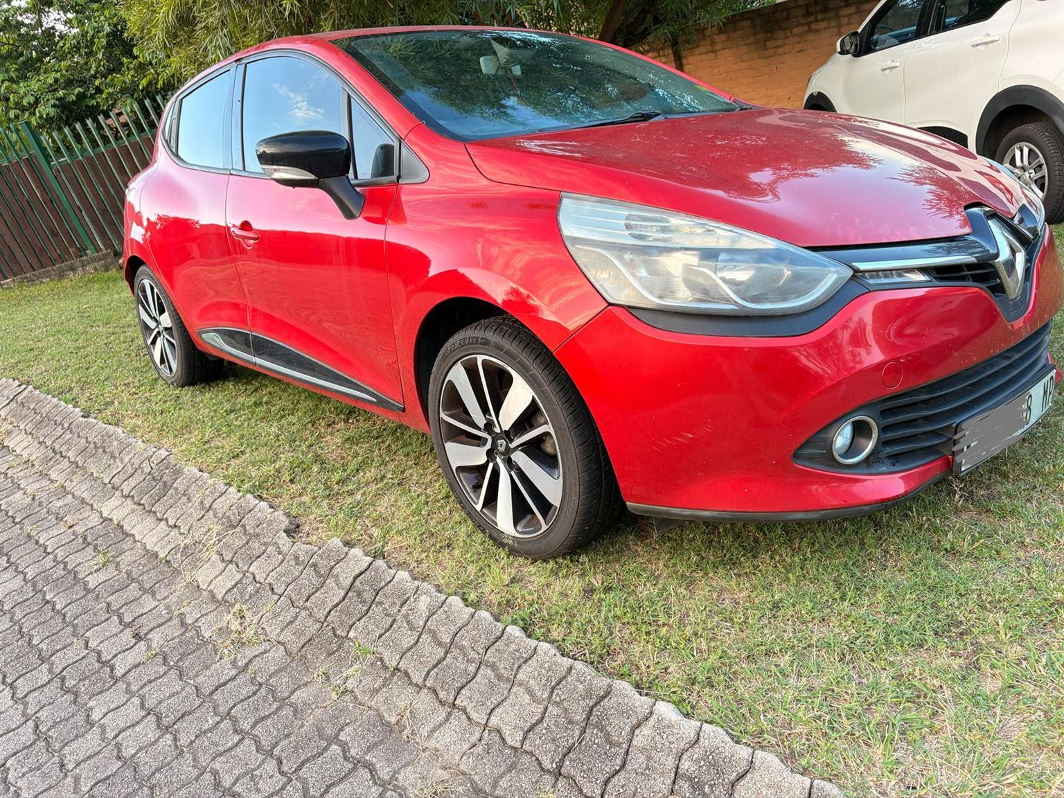 Renault Clio, 2013 Model for sale