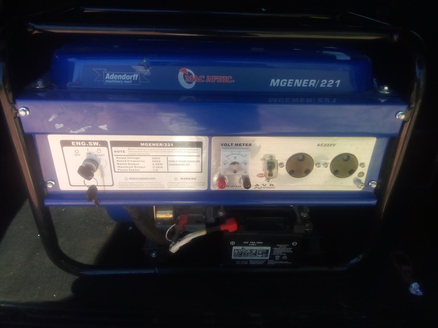 Mac Africa Petrol generator. Hardly used | Junk Mail Marketplace