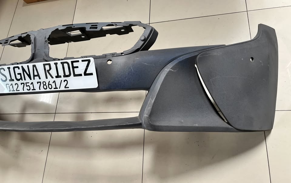 BMW I8 FRONT BUMPER AVAILABLE. - Private Seller BMW I8 FRONT BUMPER AVAILABLE. - Private Seller